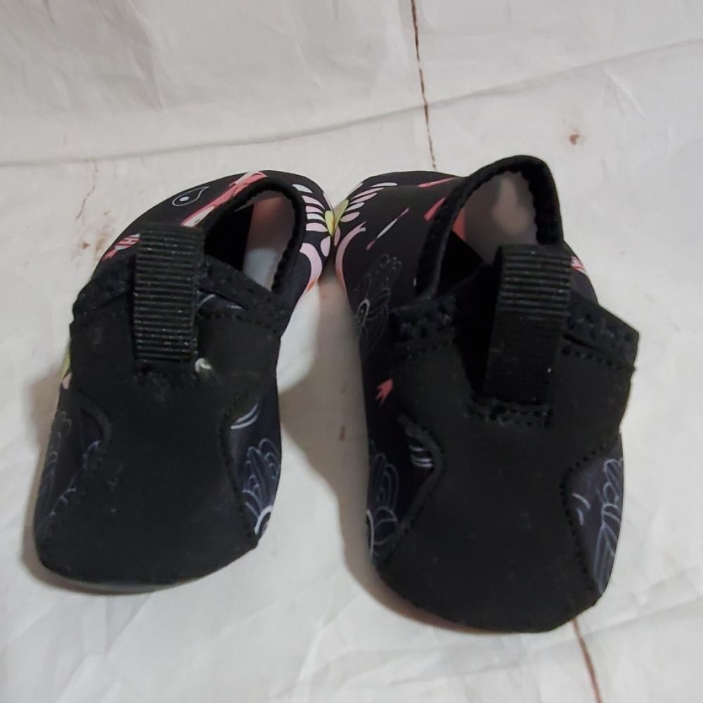 Met Water Shoes Black Pink Cat Flowers Size 28/29 - Picture 4 of 5
